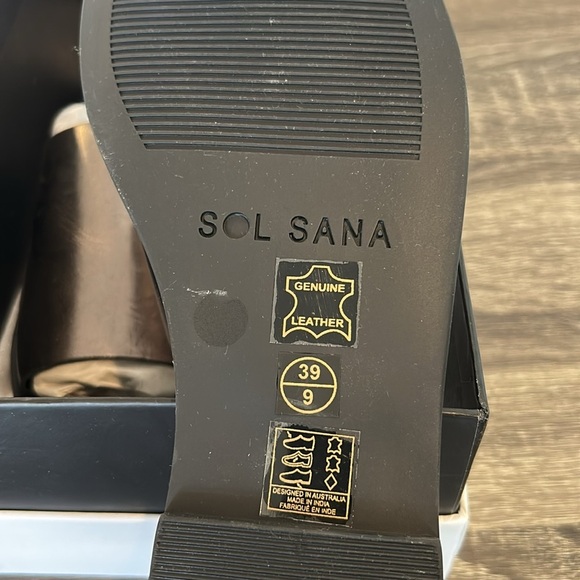 Solsana Mila Slide Sandal in Dark Silver NIB - Picture 10 of 11